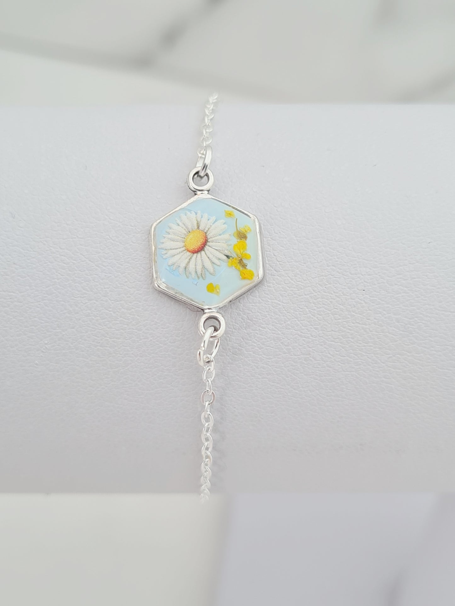 Daisy Flower Bracelet