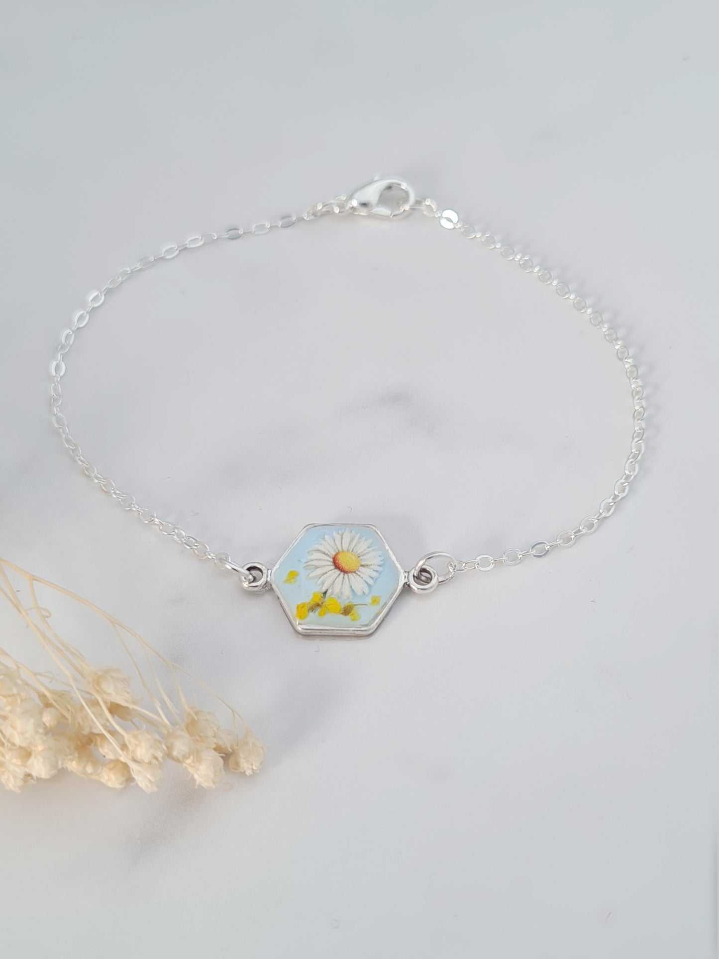 Daisy Flower Bracelet