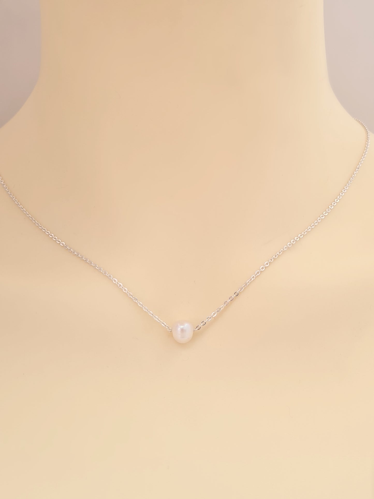Single Freshwater Pearl Necklace