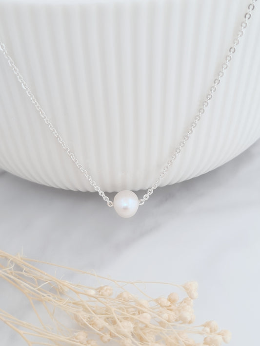 Single Freshwater Pearl Necklace