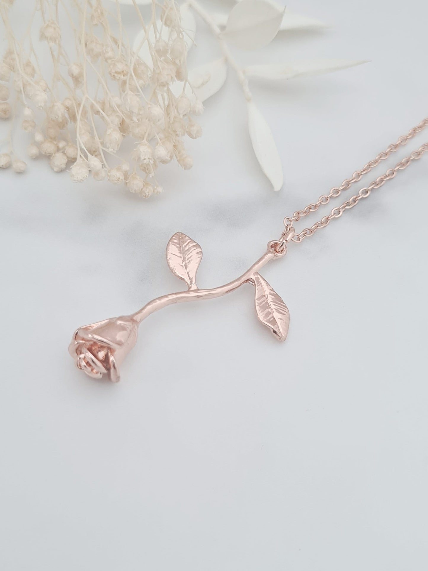 Rose Gold Rose Pendant Necklace