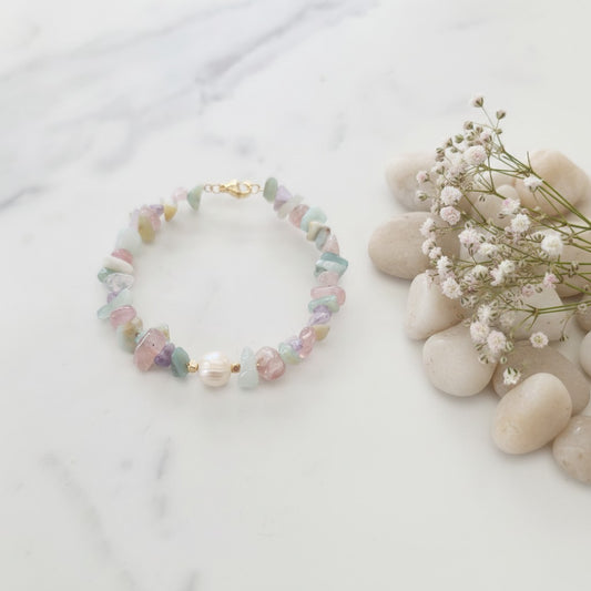 Mixed Multicoloured Gemstone Bracelet with Freshwater Pearl Centrepiece