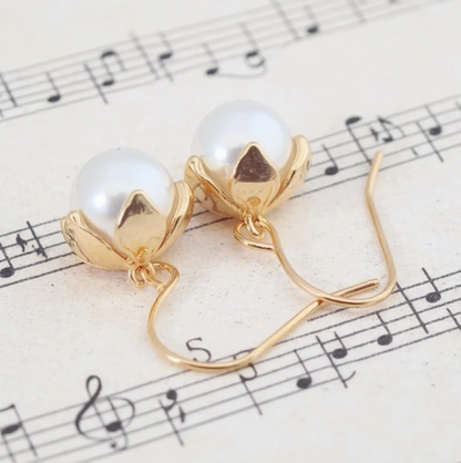 Leaf Flower Pearl Earrings