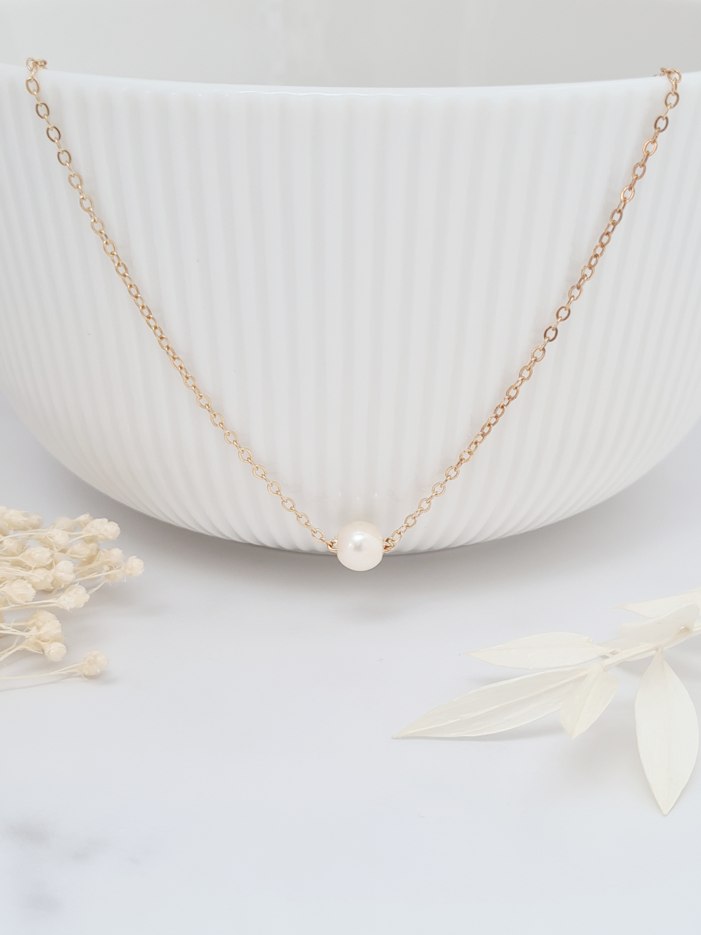 Single Swarovski Pearl Necklace in Gold