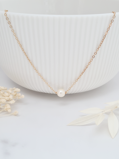 Single Swarovski Pearl Necklace in Gold