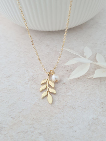 Leaf Pendant and Pearl Charm Necklace